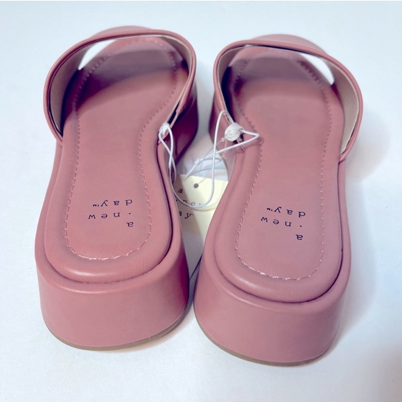 A New Day Women’s Pink Carlita Wedge Slip On Platform Slide Sandals NEW! - Picture 2 of 7